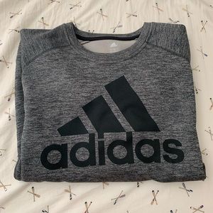 Adidas Crewneck sweatshirt